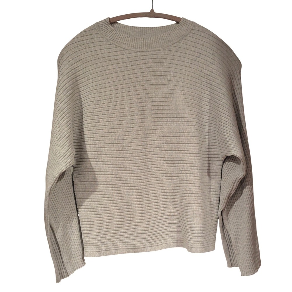 Pink Rose Ribbed Knit Sweater XS Gray Crew Neck Relaxed Fit Soft Casual Layer